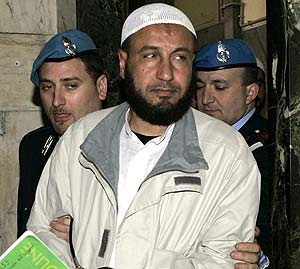 Rabei Osman, 'El Egipcio', detenido en Milán el 7 de junio de 2004. (Foto: AP)
