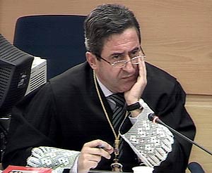 El fiscal jefe de la Audiencia Nacional, Javier Zaragoza, interrog a Daz-Pintado y De la Morena. (Foto: EFE)
