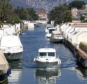 INMOBILIARIAS EN LA COSTA BRAVA inmobiliarias en la costa brava:
