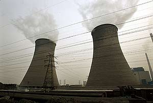 China se apunta al carro de presentar un plan para reducir sus emisiones de CO2. (Foto: Reuters)