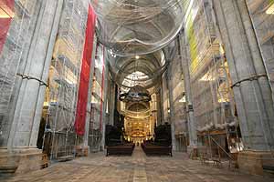 Interior de la catedral de Tarragona, actualmente en la tercera fase de su restauración. (Foto: EFE) Interior de la catedral de Tarragona, actualmente en la tercera fase de su restauración. (Foto: EFE)