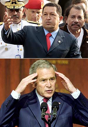 Hugo Chávez y George W. Bush. (Foto: AGENCIAS)