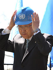 Ban, en la inauguraci&oacute;n de las obras. (Foto: AFP)