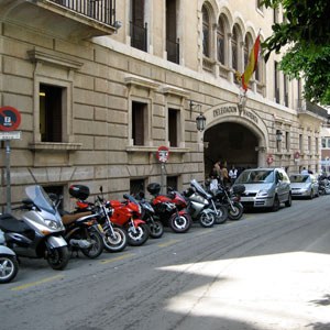 http://estaticos02.cache.el-mundo.net/elmundo/imagenes/2008/05/16/1210934761_0.jpg