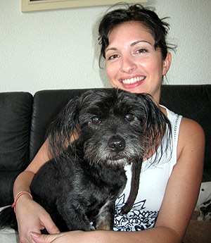 Yanu con su dueña.