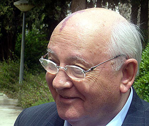 Mijail Gorbachov.