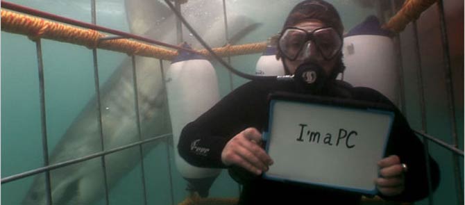 Imagen de la segunda fase de la campaña de Microsoft, "I'm a PC", filtrada a The New York Times. Imagen de la segunda fase de la campaña de Microsoft, "I'm a PC", filtrada a The New York Times.