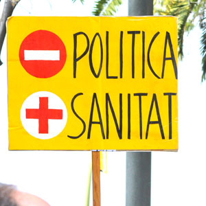 Imagen de una de las pancartas de la última manifestación.  Alberto Vera