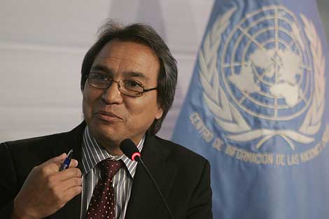 El relator internacional de la ONU James Anaya. | Efe