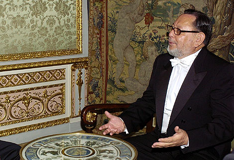 Martell, embajador destituido.  EFE
