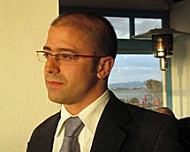 Alfredo Biosca, en su trabajo en Rumanía.