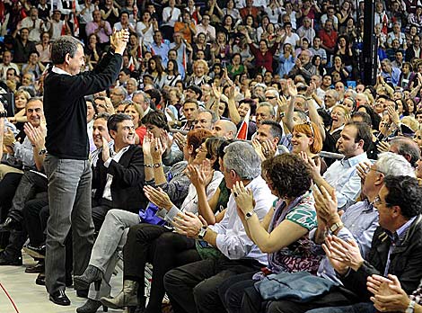 El Pabellón Príncipe Felipe de Murcia, completamente lleno. | Alfonso Durán El Pabellón Príncipe Felipe de Murcia, completamente lleno. | Alfonso Durán