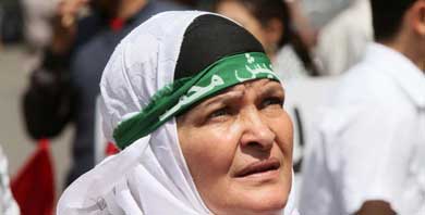 Una mujer egipcia en las protestas en Tahrir. | Afp