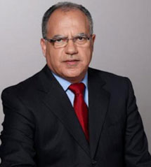 El senador Casimiro Curbelo