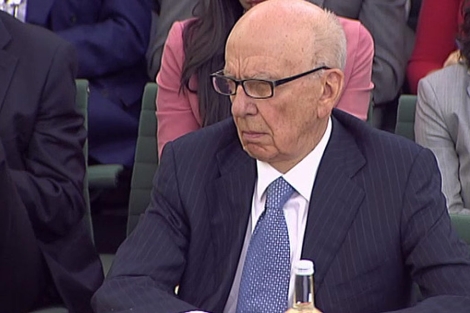 El magnate Rupert Murdoch en su comparecencia en el Parlamento británico.