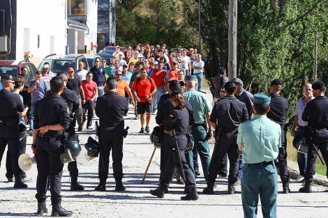 Los mineros leones hacen frente a los “indignados”