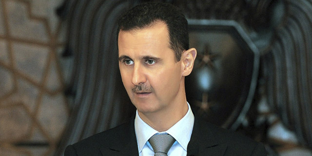 Bashar Asad pronuncia un discurso durante un banquete en honor a los clérigos musulmanes en Damasco. | Efe