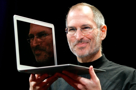 Steve Jobs, durante la presentación del MacBook Air en 2008. | AP