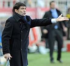 Marcelino, ante el Villarreal. | Efe