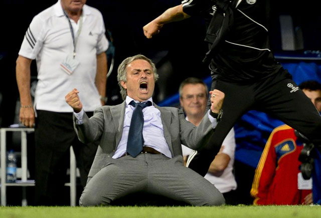 José Mourinho celebra un gol. | Gonzalo Arroyo