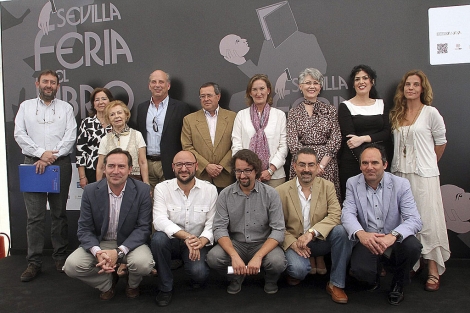 Los galardonados por la Feria del Libro de Sevilla. | Jesús Morón Los galardonados por la Feria del Libro de Sevilla. | Jesús Morón