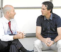Emery, entrevistado por Orfeo Suárez. (CUÉLLAR)