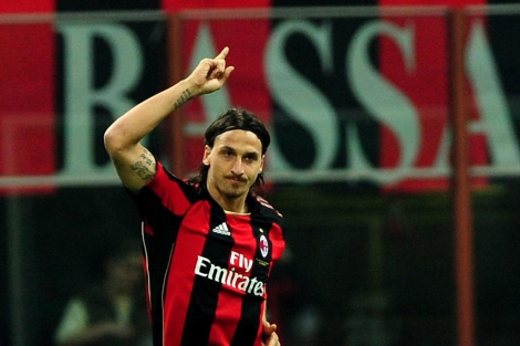 Fútbol. En Italia, el Milan quiere acercarse a la gloria ante el Brescia
