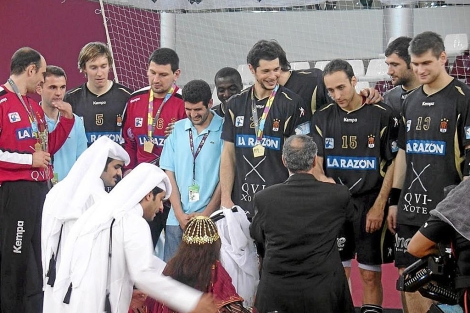 Los jugadores del Balonmano Ciudad Real en el Mundial de Clubes 2010. |ELMUNDO