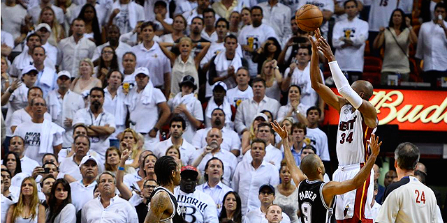 http://estaticos02.cache.el-mundo.net/elmundodeporte/imagenes/2013/06/19/baloncesto/1371615355_0.jpg