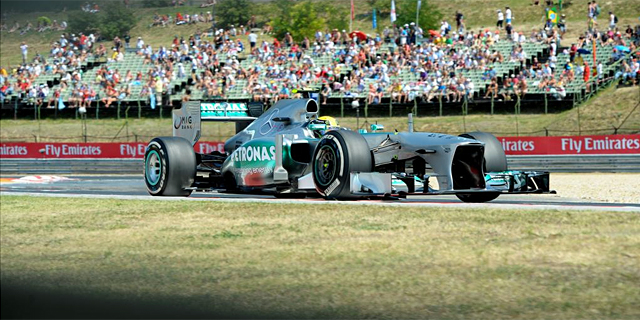 Lewis Hamilton, durante la clasificación de Hungaroring. | AFP Lewis Hamilton, durante la clasificación de Hungaroring. | AFP