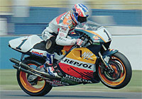 Mick Doohan en el Gran Premio de Inglaterra de 1996.