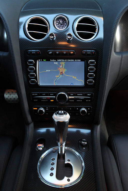 http://estaticos02.cache.el-mundo.net/elmundomotor/imagenes/2010/09/20/coches/1284997869_extras_ladillos_7_g_0.jpg