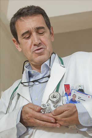 Javier Marco, médico internista. (Foto: Gonzalo Arroyo) Javier Marco, médico internista. (Foto: Gonzalo Arroyo)