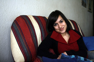 Aroa, de 27 años, sufre TLP desde la adolescencia. (Foto: Santi Cogolludo) Aroa, de 27 años, sufre TLP desde la adolescencia. (Foto: Santi Cogolludo)