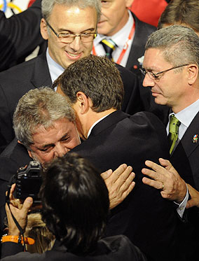 Zapatero felicita a Lula tras la elección. (Foto: AFP)