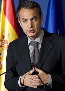 Cronología económica: La UE pide a España reformas laborales para salir de la crisis