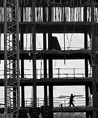edificio en construcci�n en el municipio de Alcobendas, Madrid. / JAIME VILLANUEVA