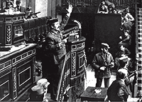 ��Quieto todo el mundo!�. Antonio Tejero en la tribuna del Congreso de los diputados el 23-F de 1981.